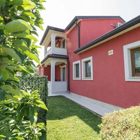 Hébergement de vacances In Umag With Swimming Pool *